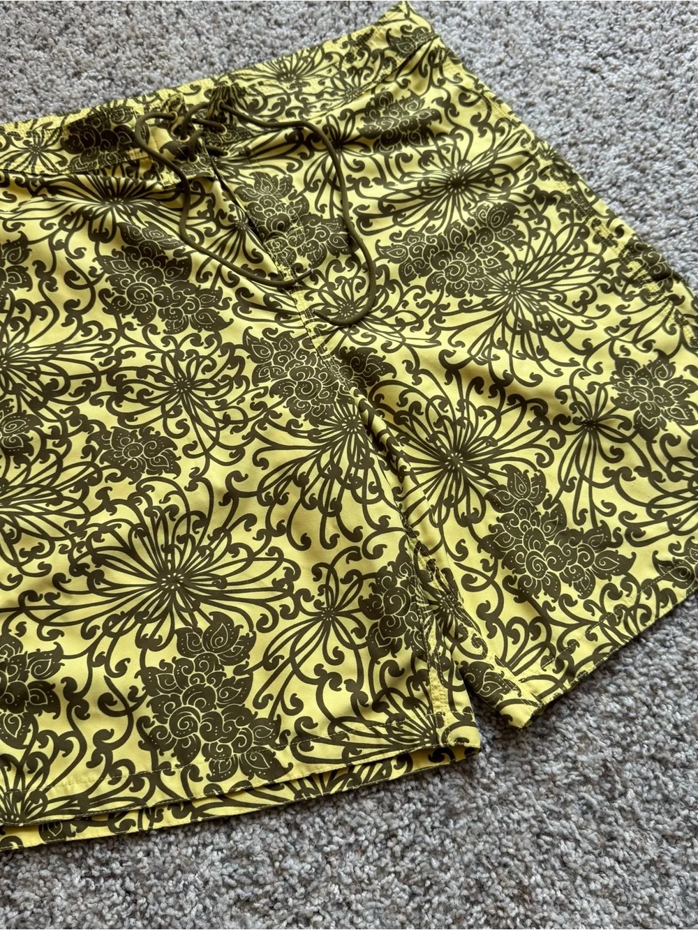 Vintage ACE Board Shorts Mens Yellow Floral Swim Trunks Y2K Outdoor Surf 32